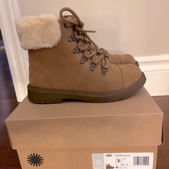UGG Azell Hiker - Picture 2 of 4